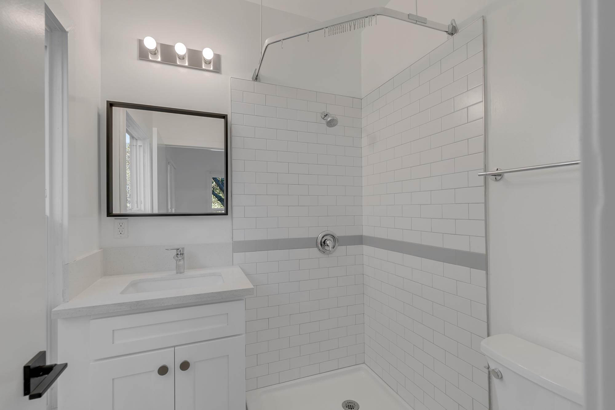 426-s-serrano-avenue-1c-image-06